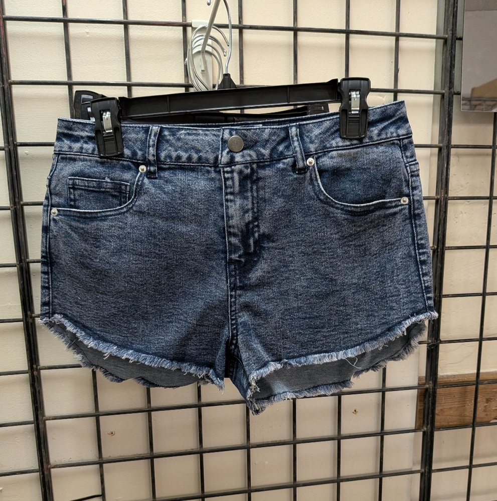 New Women's Size 5 Cutoff Shorts